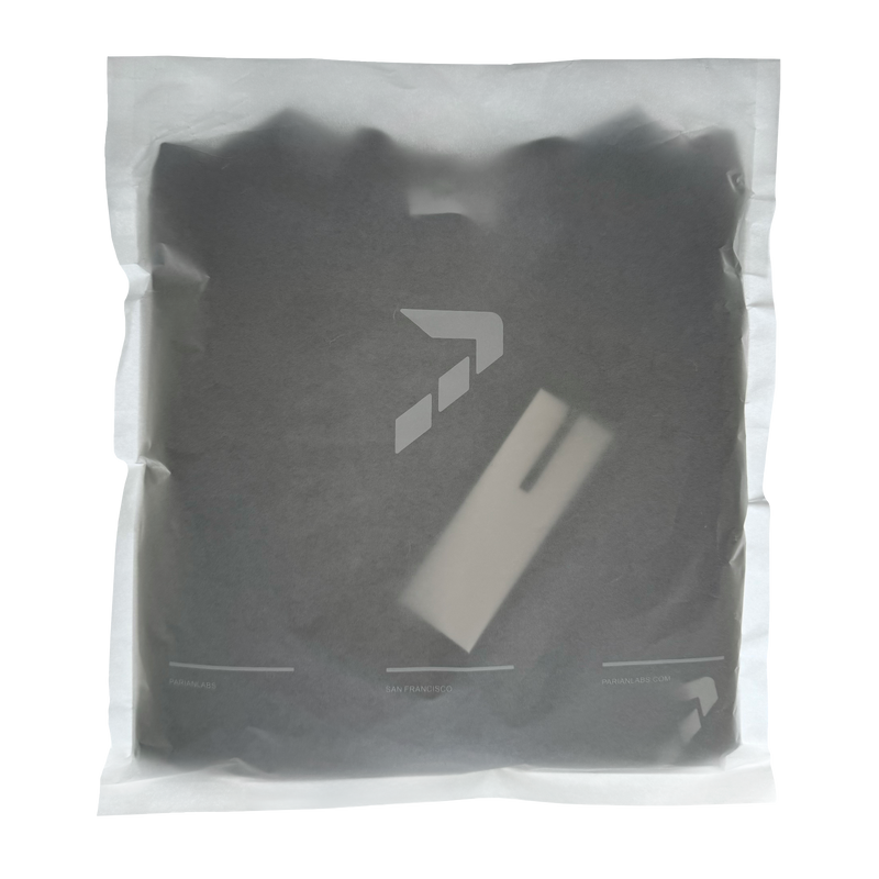 EMBLEM TEE